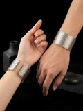 Sliver Hand Cuff